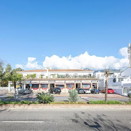 Cozy With Ac & Barbecue, Close To The Sea Apartment Marbella