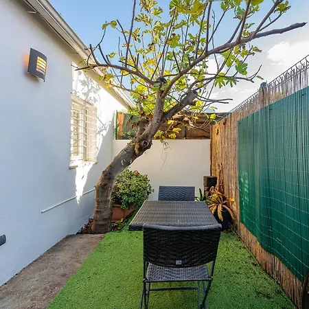 Apartment Cozy With Ac & Barbecue, Close To The Sea *