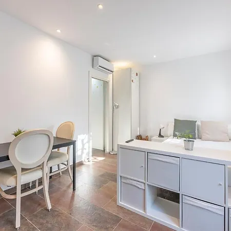 Cozy With Ac & Barbecue, Close To The Sea Apartment Marbella