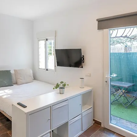 Apartment Cozy With Ac & Barbecue, Close To The Sea